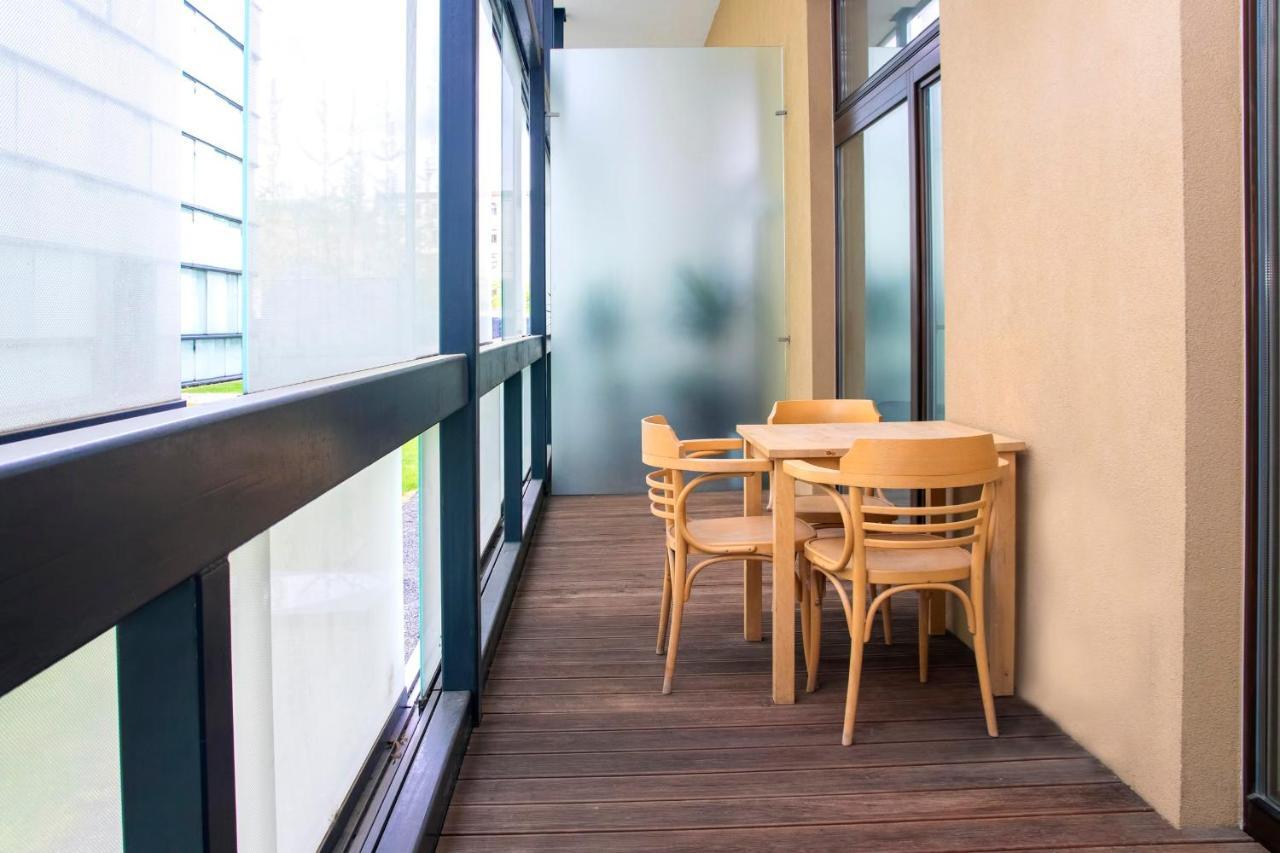 Modern Apartment With Terrace And Air Conditioning Πράγα Εξωτερικό φωτογραφία